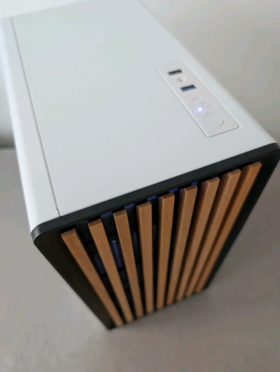 Intel i7-9700 Gaming PC / Workstation | Real Wood - Image 4