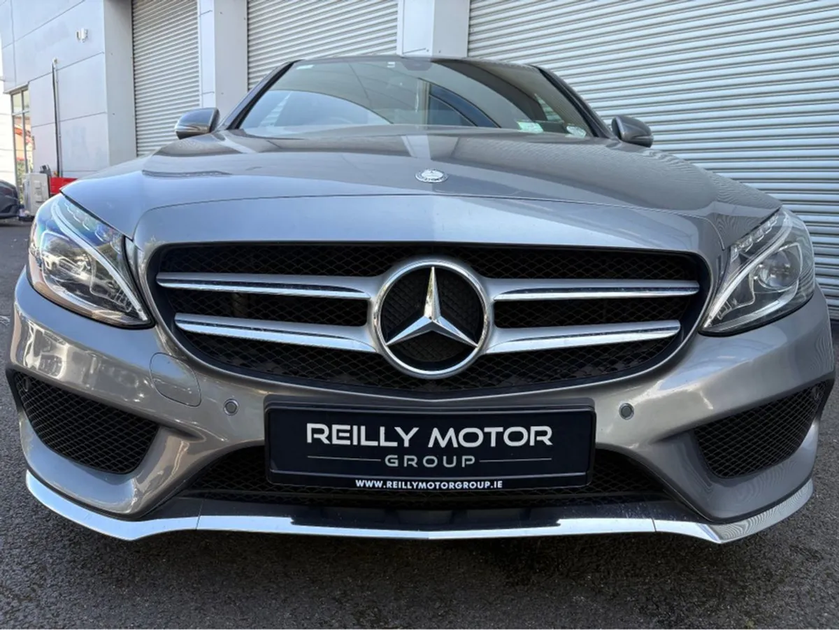 Mercedes-Benz C-Class C220d AMG Line 4DR Auto - Image 2