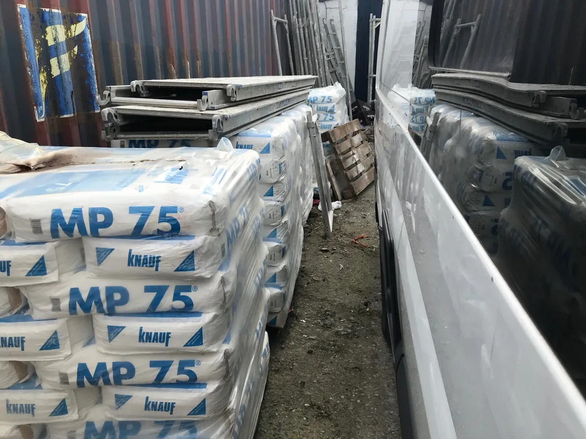 MP75. Machine plaster