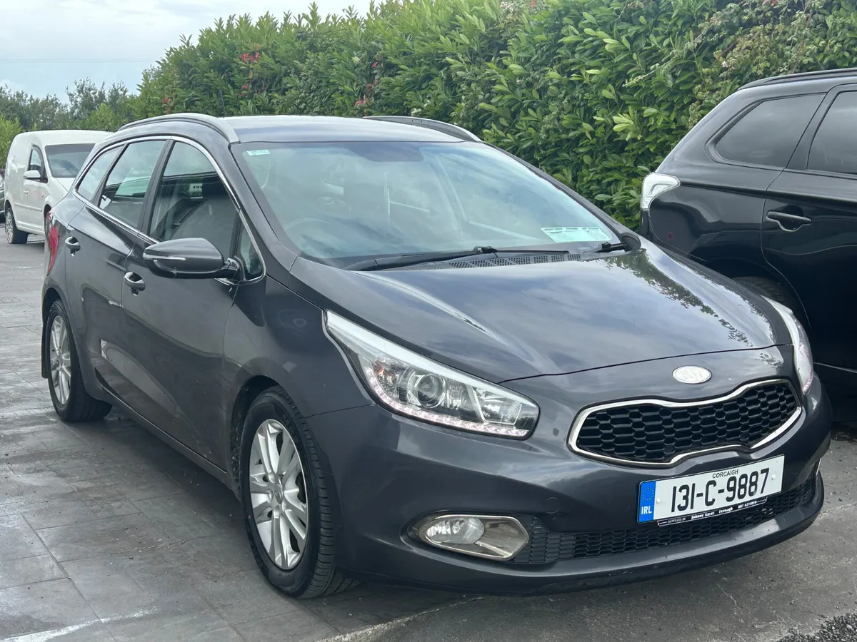 Kia Ceed 2013 - Image 1