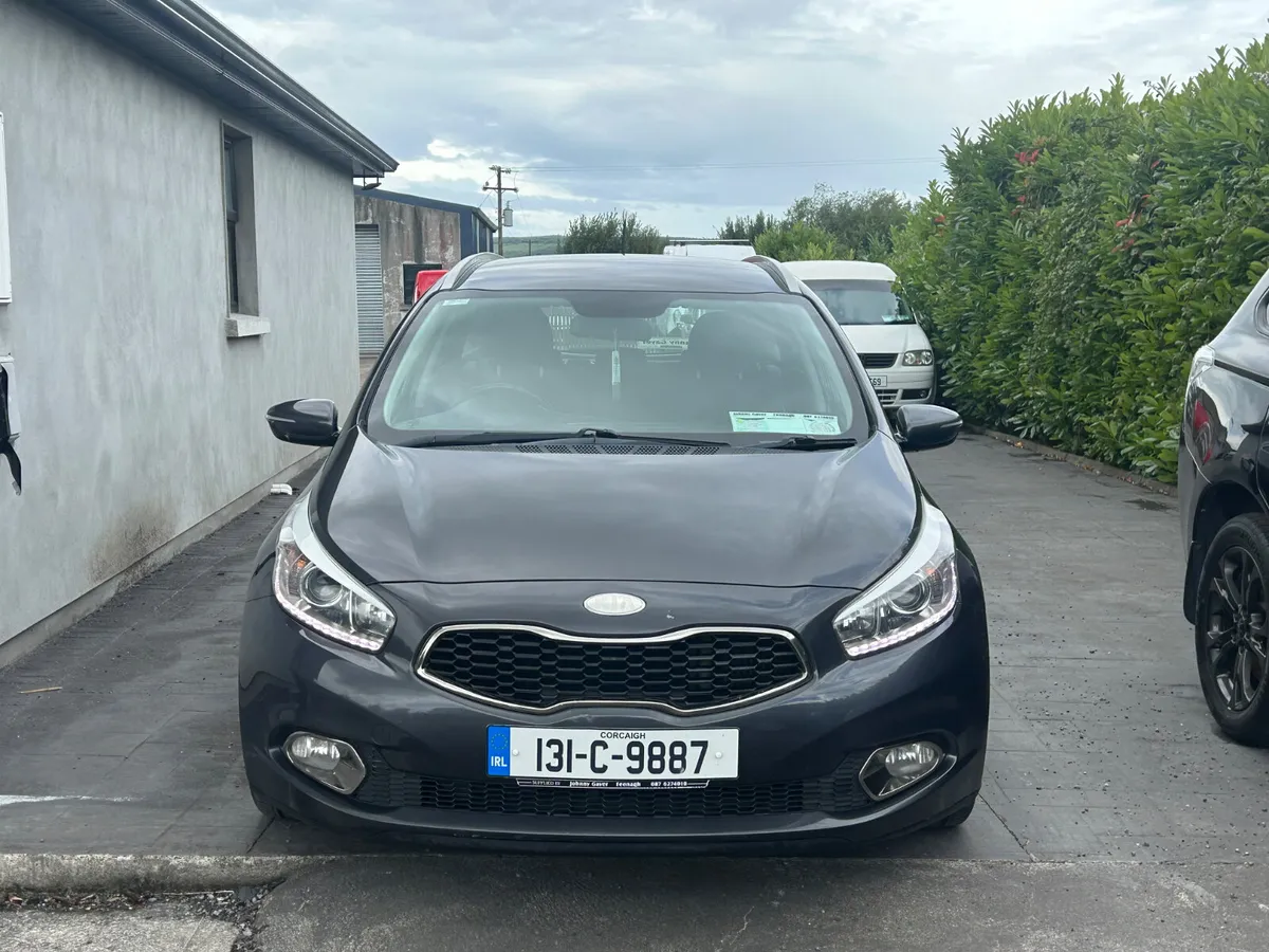 Kia Ceed 2013 - Image 2