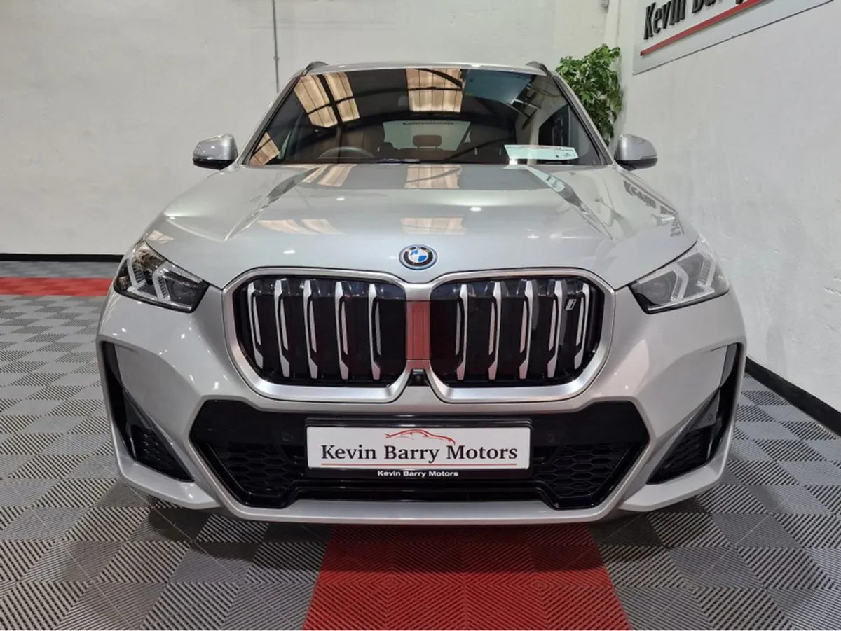 BMW iX1 Xdrive 30 M Sport Automatic  one Owner / - Image 3