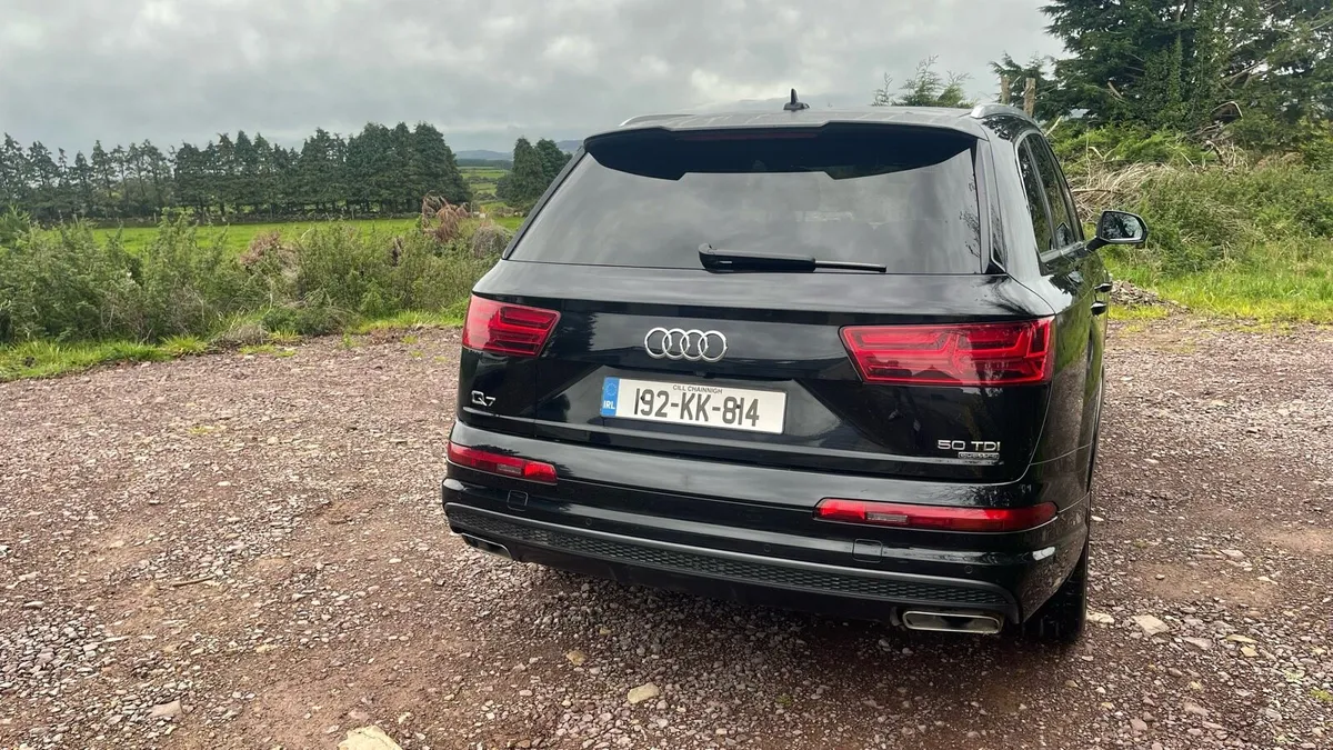 2019 Audi q7 - Image 1
