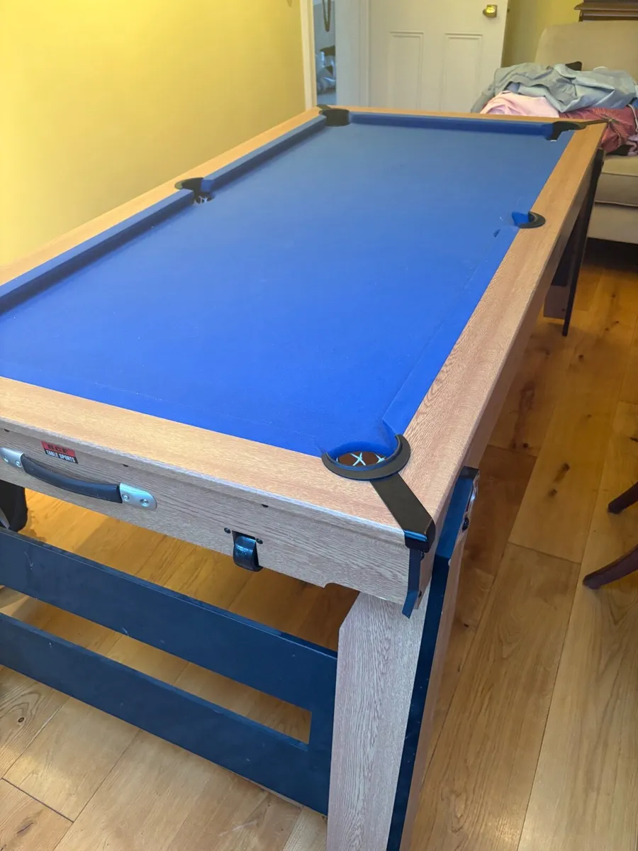 6 foot foldable Pool table- Open to offers - Image 4
