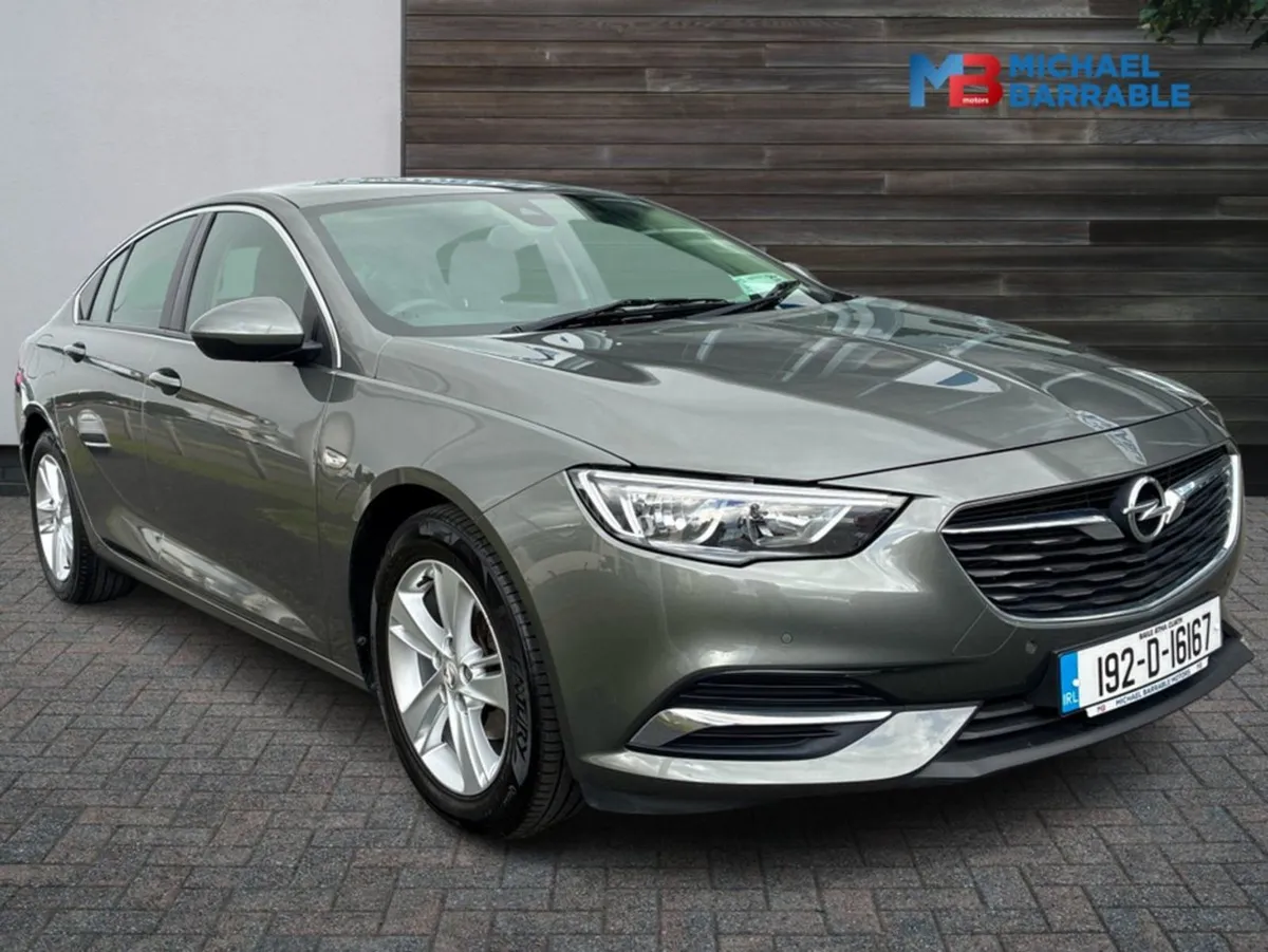 Opel Insignia Grand Sport Se1.5 5DR - Image 1