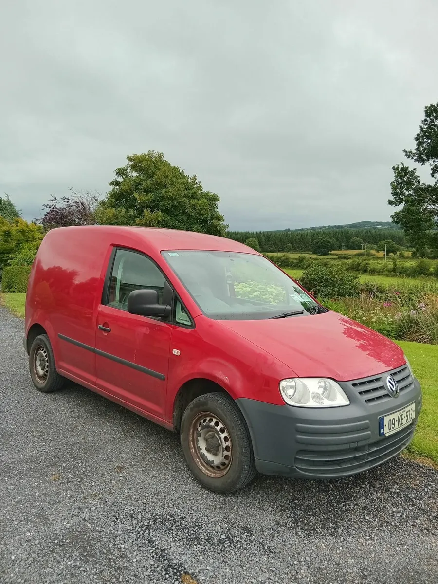 Volkswagen Caddy 2009 - Image 2