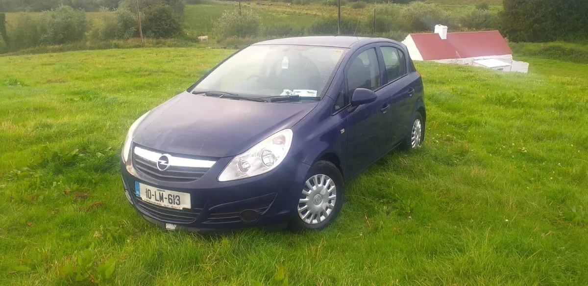 1.2L Opel Corsa 2010 - Image 1