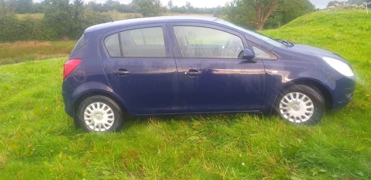 1.2L Opel Corsa 2010 - Image 2