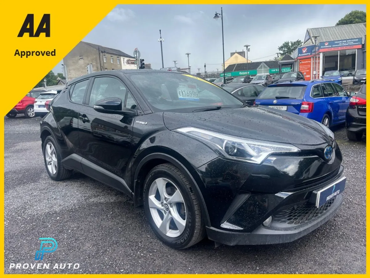 Toyota C-HR Icon HEV CVT - Image 1