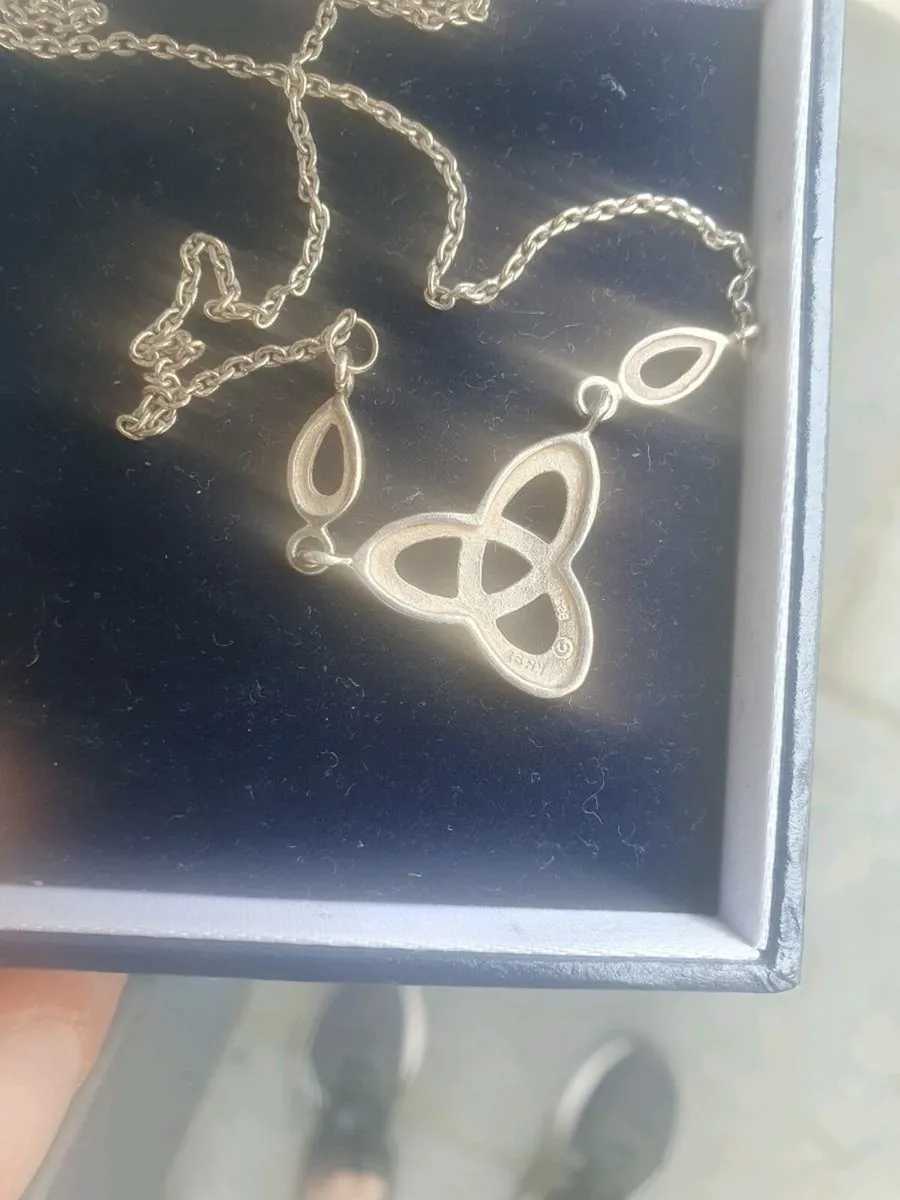 Silver celtic chain - Image 2