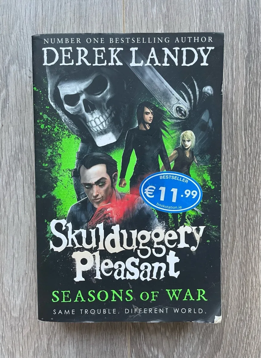 5 Skulduggery Pleasant Books - Image 1