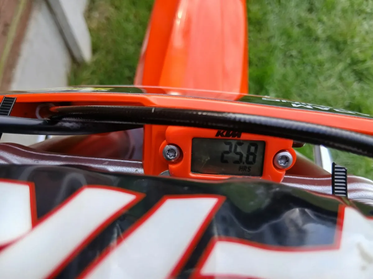 Ktm sx 50 2025. ONLY 25 HRS FROM NEW.. - Image 2