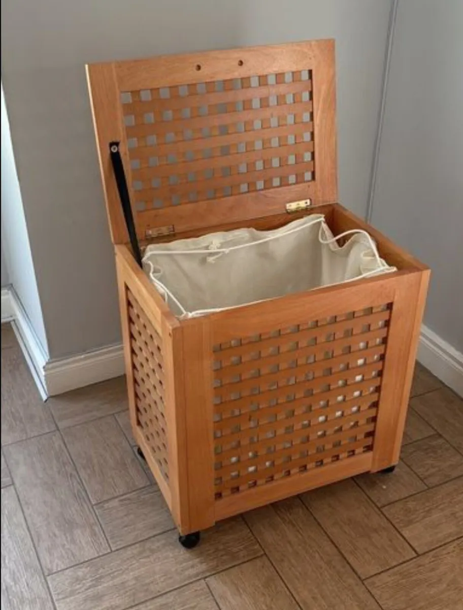 Laundry basket - Image 2