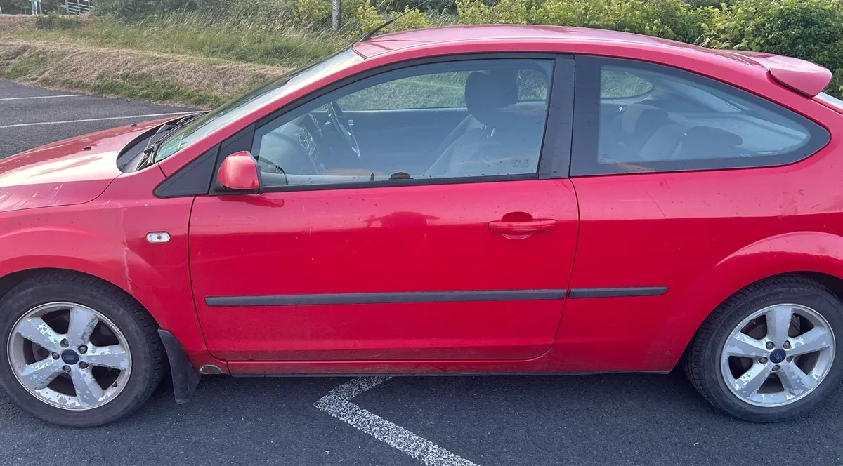Ford Focus - Image 4