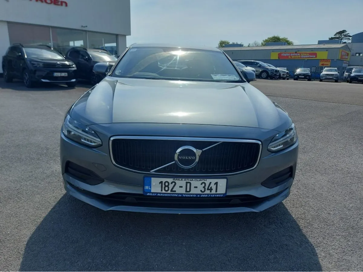Volvo S90 D3 Momentum Plus AT 4DR Auto 5DR - Image 2
