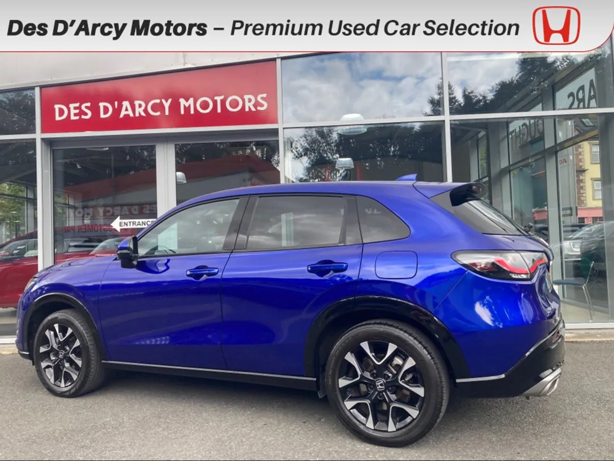 Honda ZR-V Advance Hybrid Immaculate Condition - Image 4