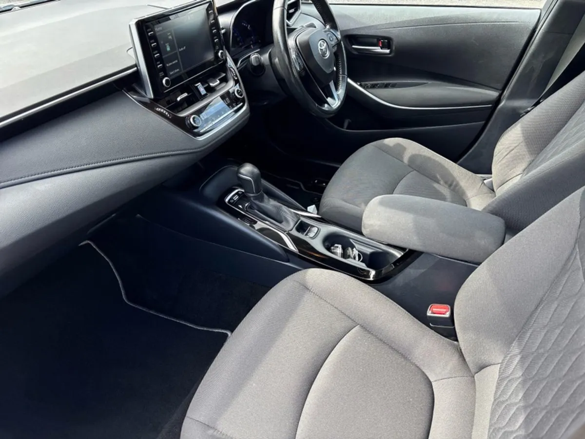 Toyota Corolla Luna SAL 4DR Auto Hybrid Irish Car - Image 3