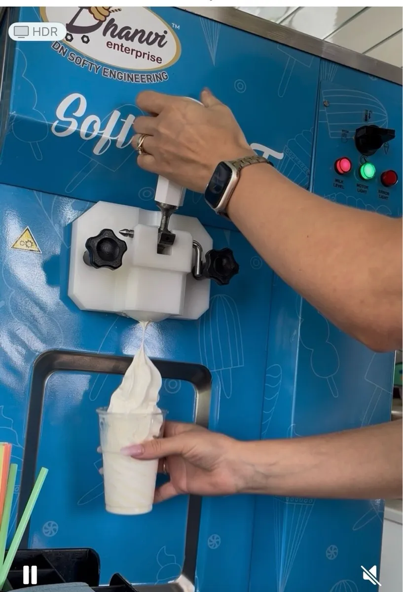 Ice cream machine - Image 2