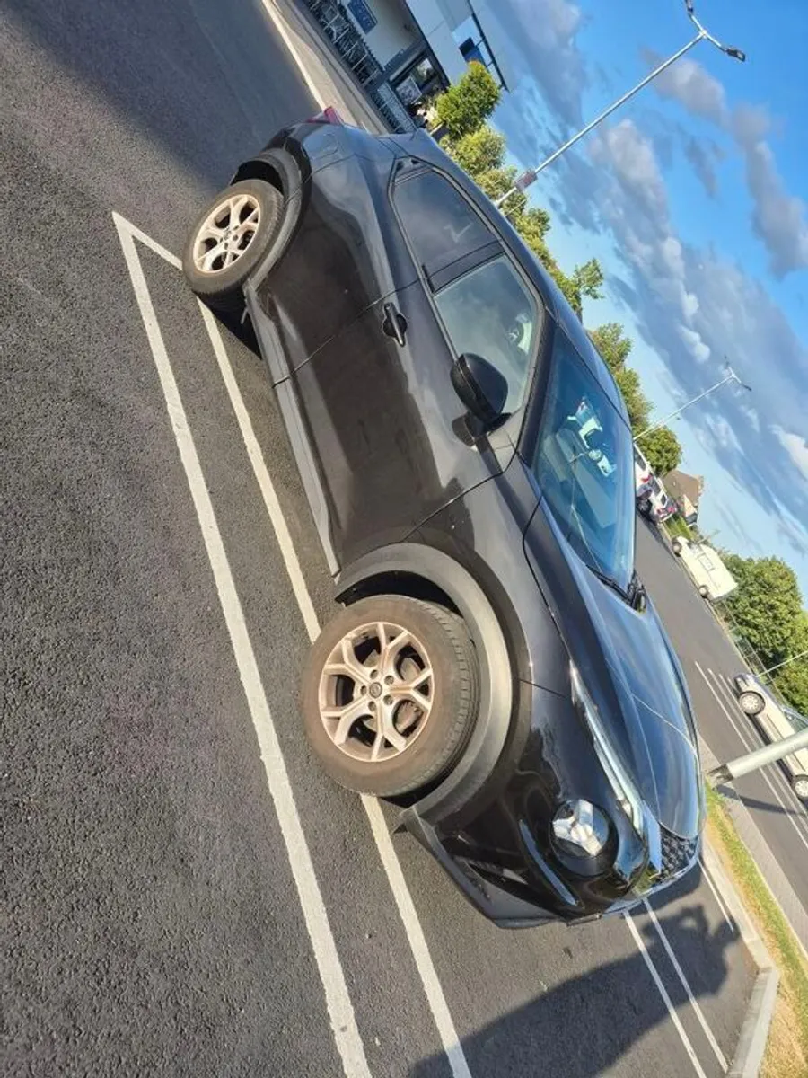 2021 Nissan Juke - Image 4