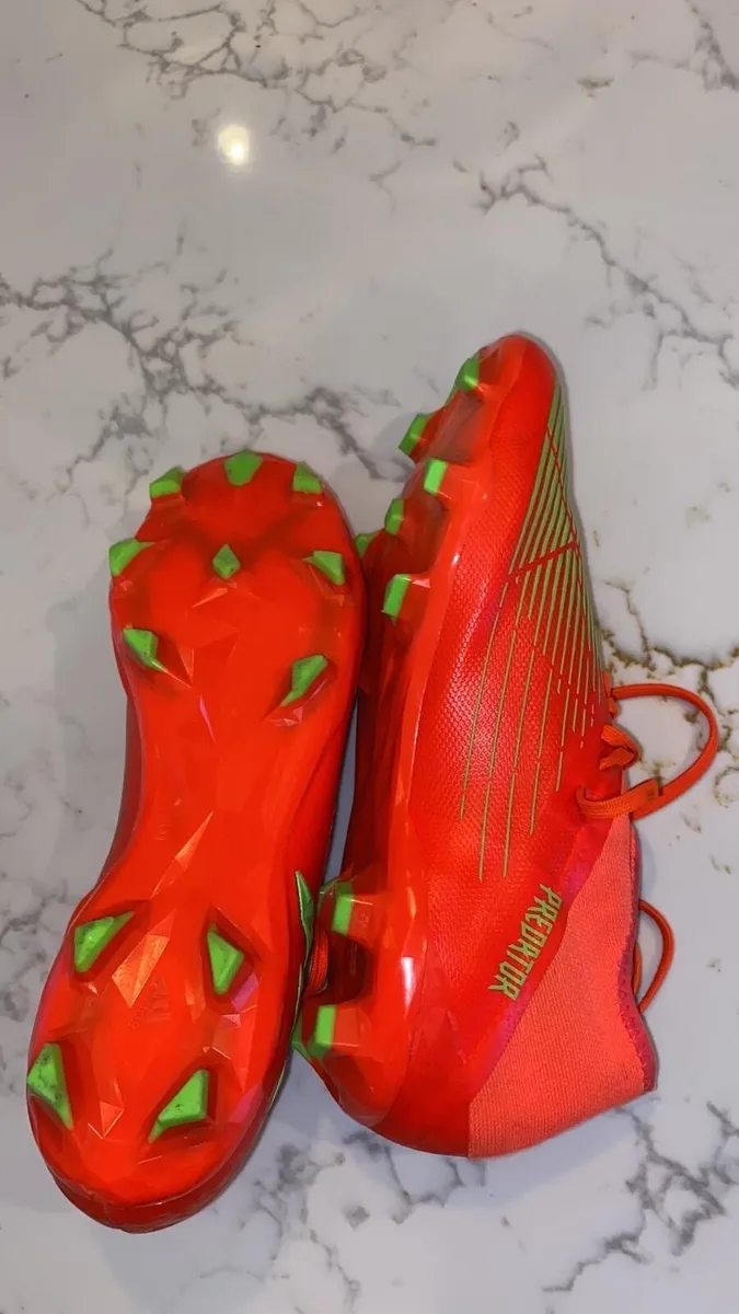 Football boots - Image 1