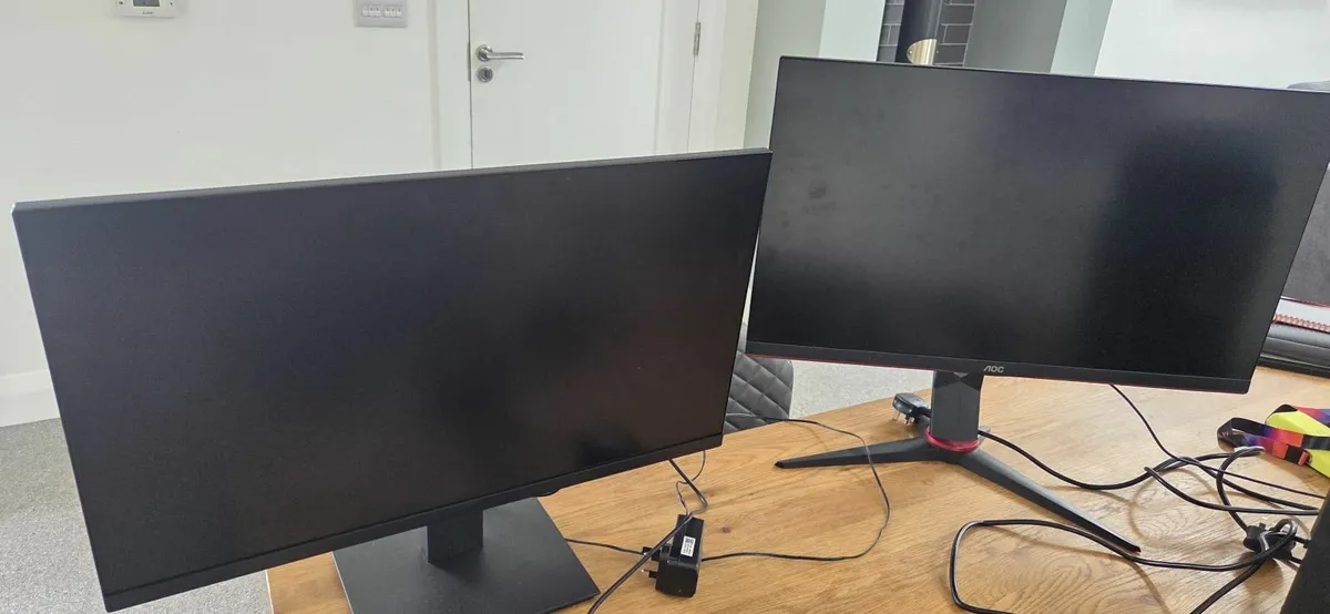 Computer Monitors - Image 1