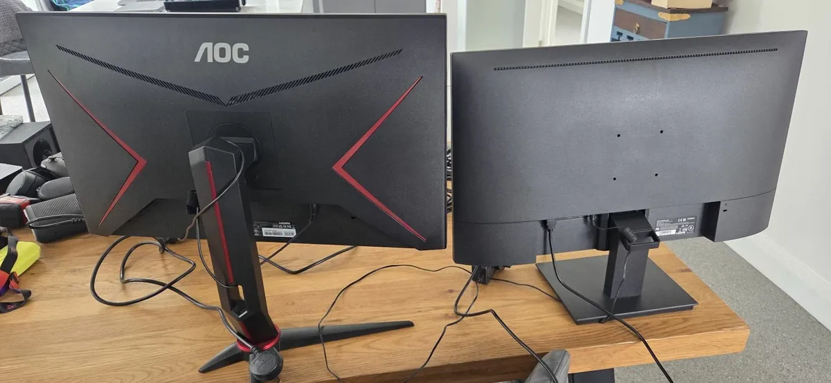 Computer Monitors - Image 2
