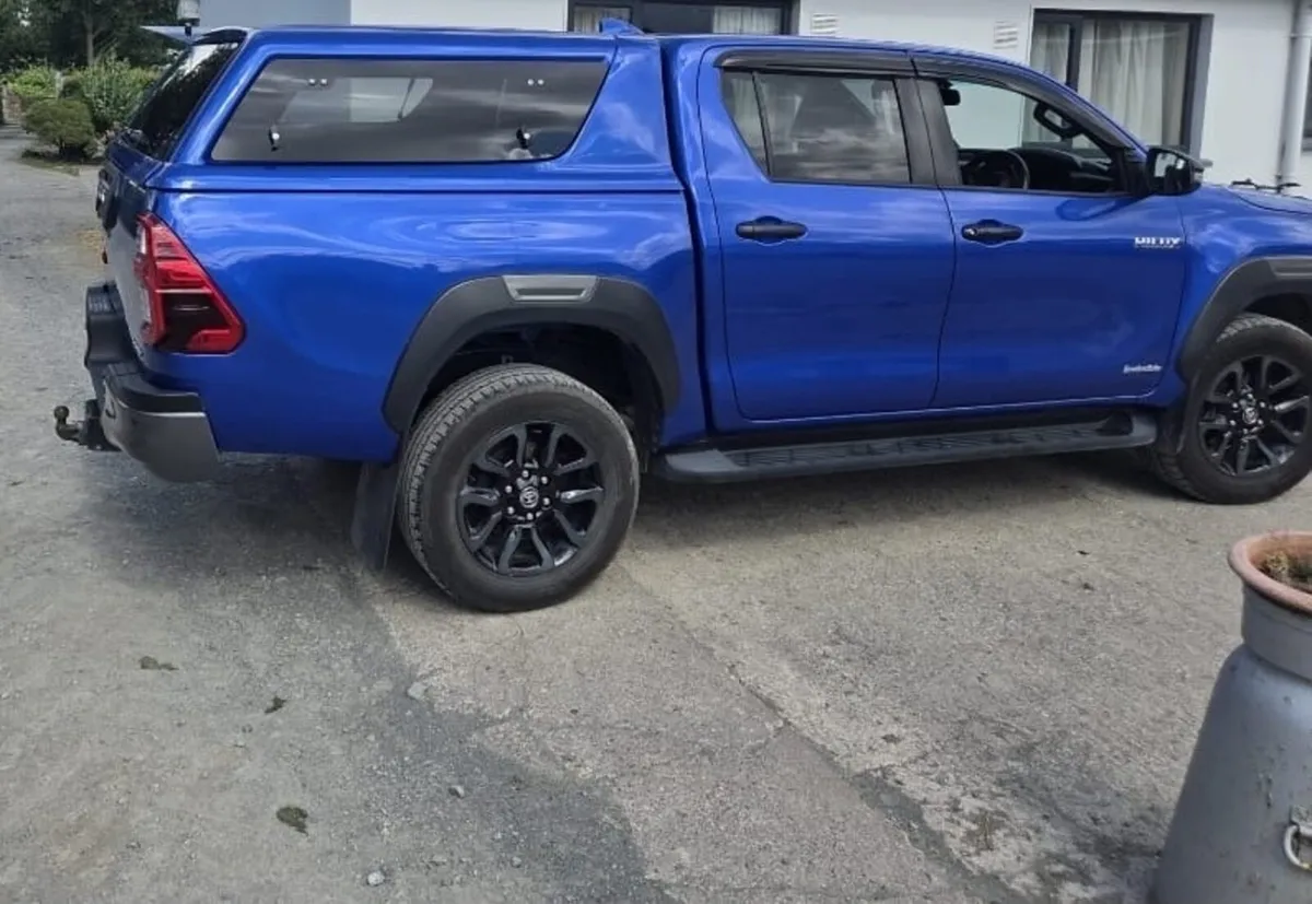 Toyota Hilux Canopy - Image 2