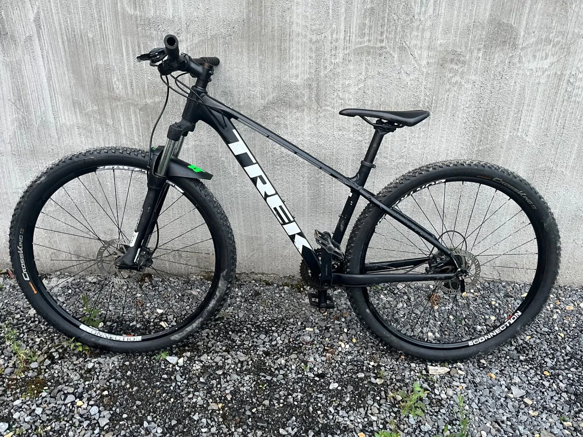Trek Marlin 5 (Negotiable) - Image 1