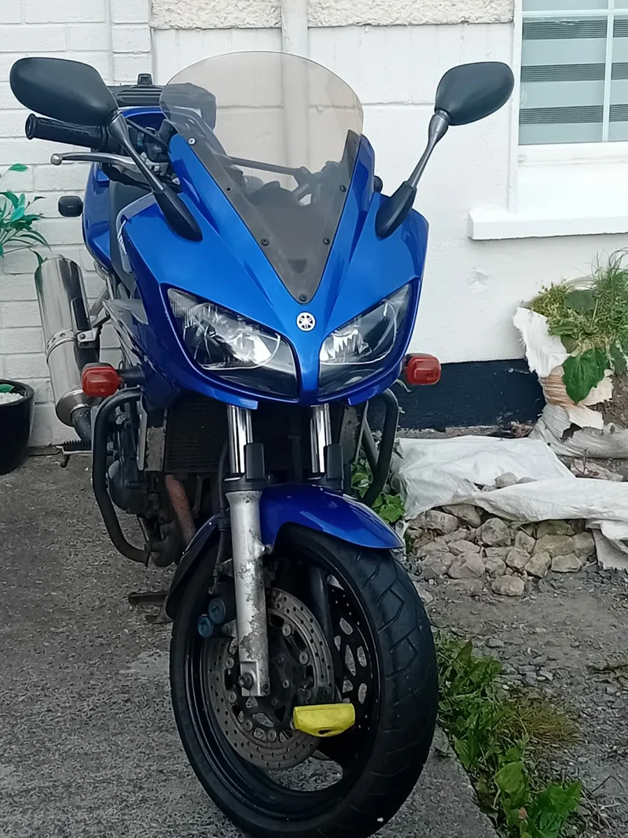 Yamaha fazer excellent condition - Image 4