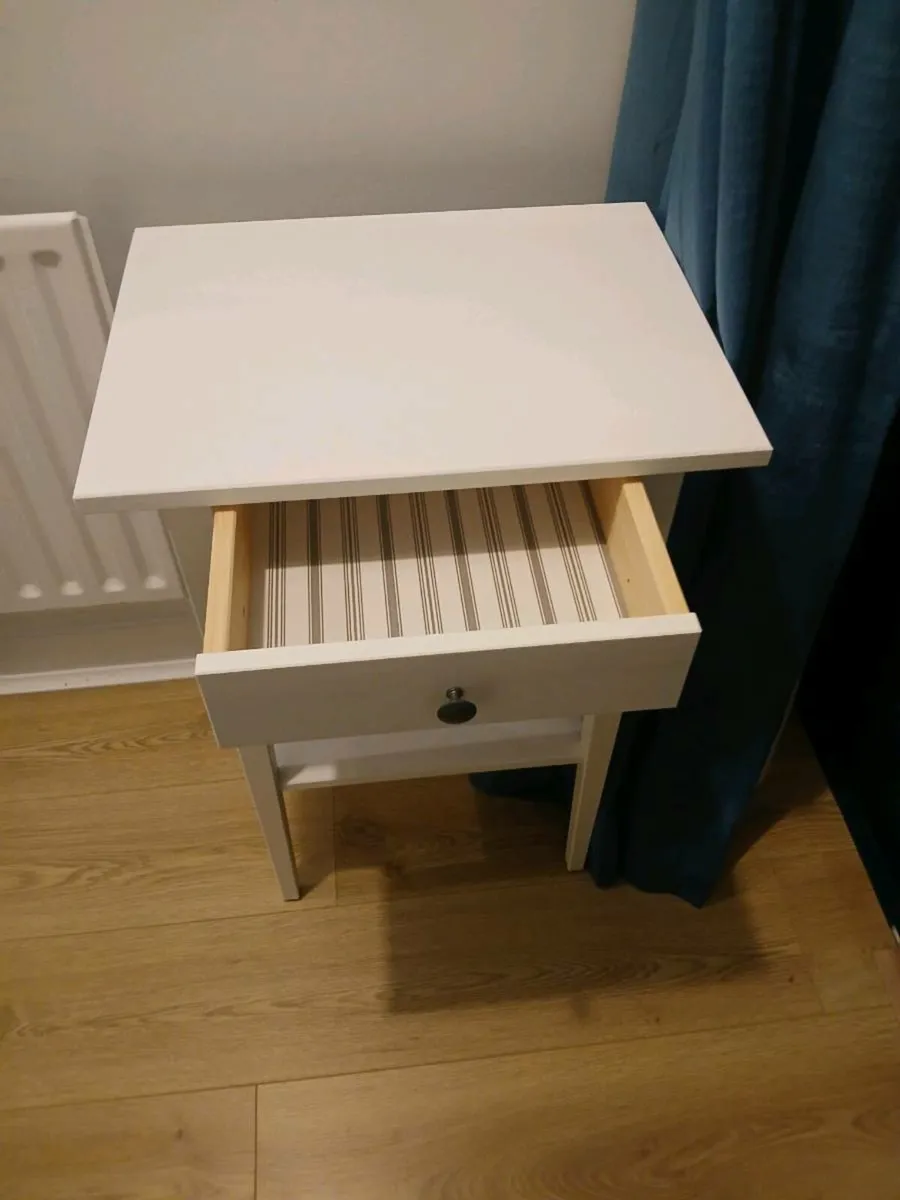 Bedside table/ hall-table - Image 4