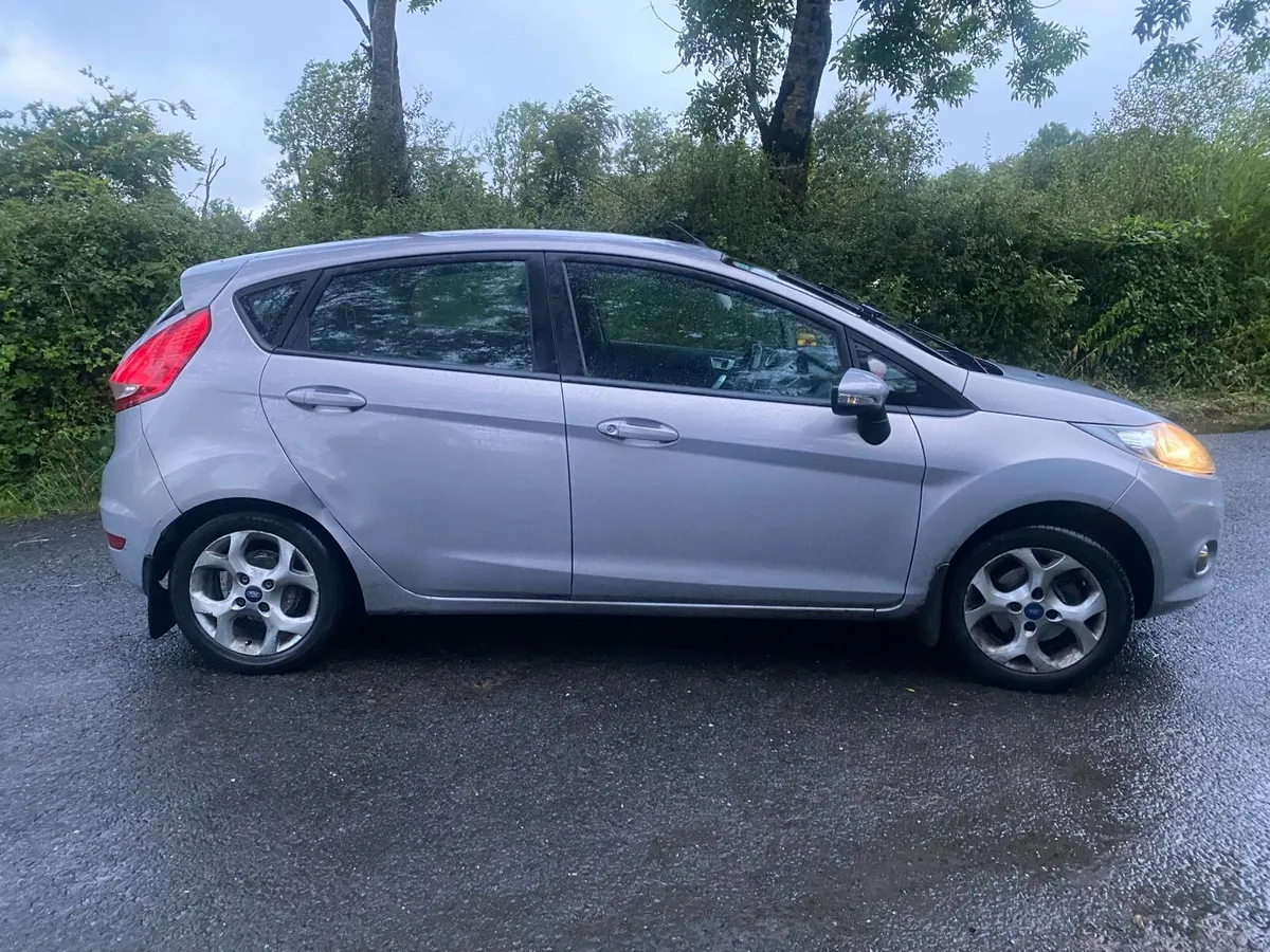 Ford fiesta 2012 - Image 3