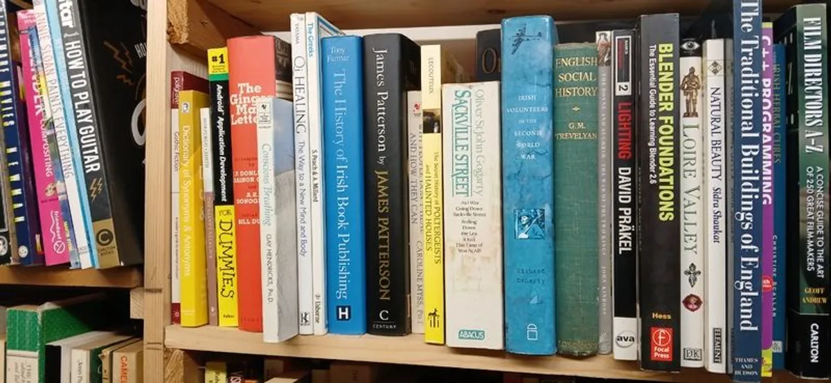 Books for sale - Image 2