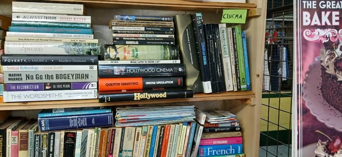 Books for sale - Image 4