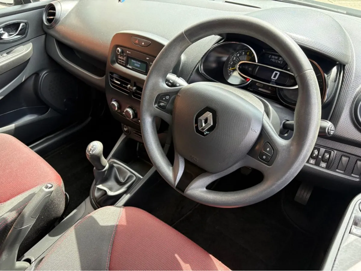 Renault Clio Super Value - Image 3