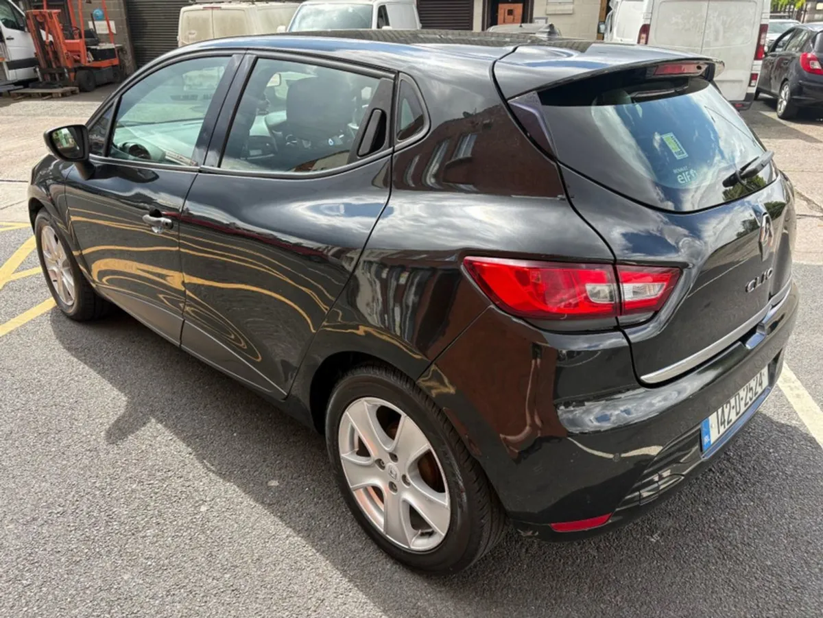 Renault Clio Super Value - Image 4