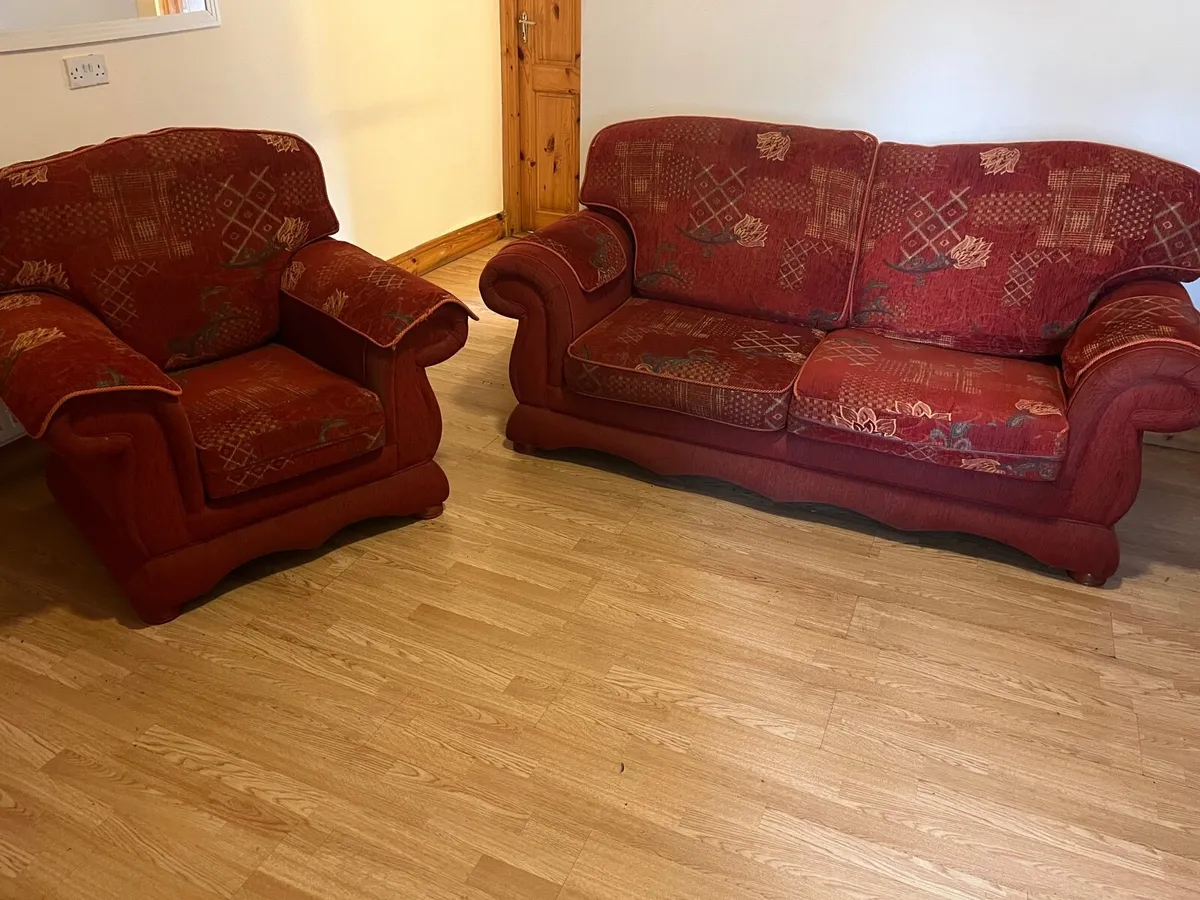 3 seater couch  and arm chair - Image 1