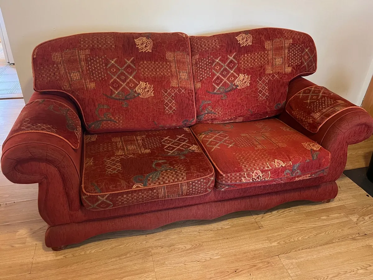 3 seater couch  and arm chair - Image 3