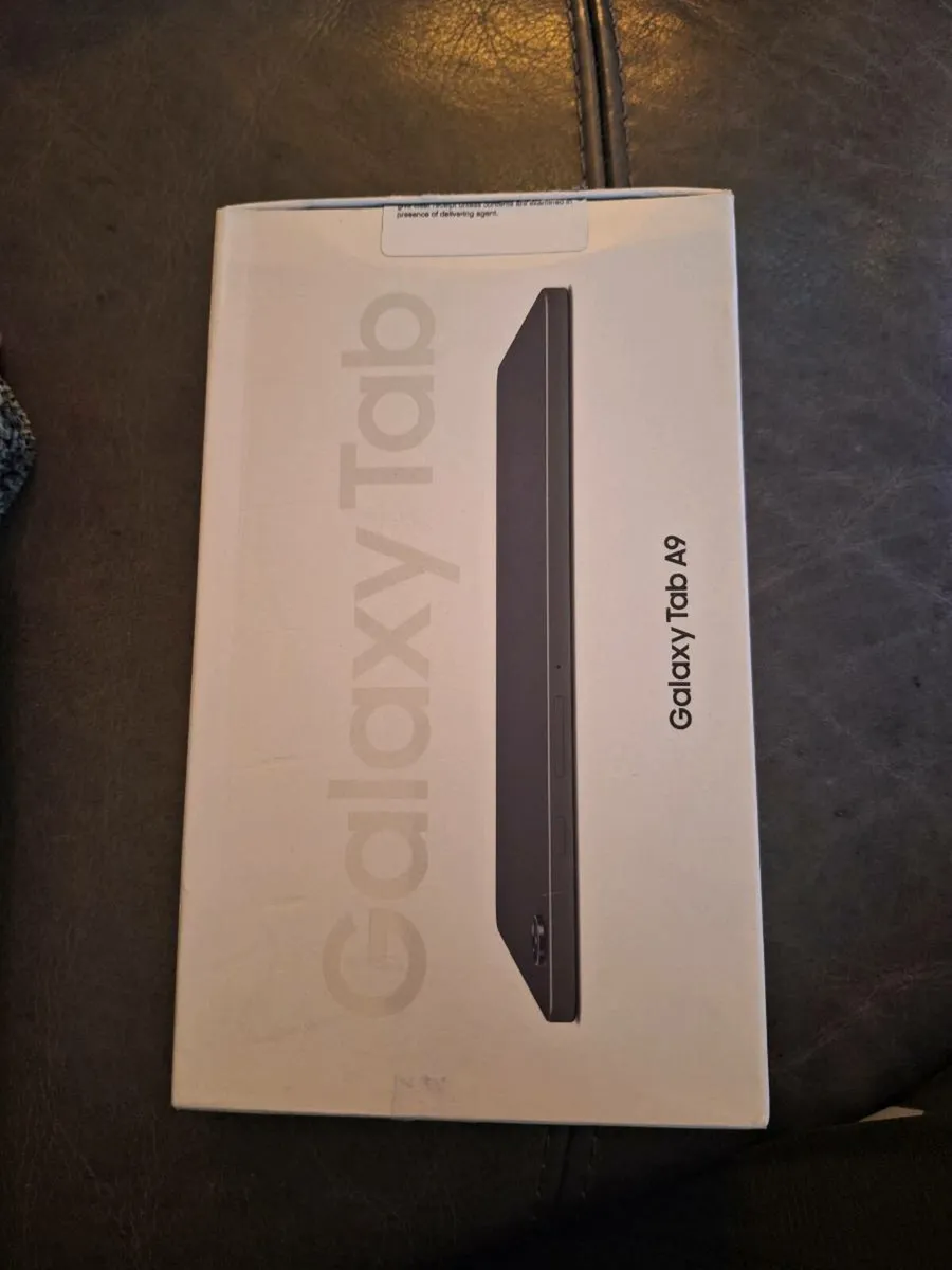Samsung Galaxy Tab A9 WIFI 64gb - Image 1