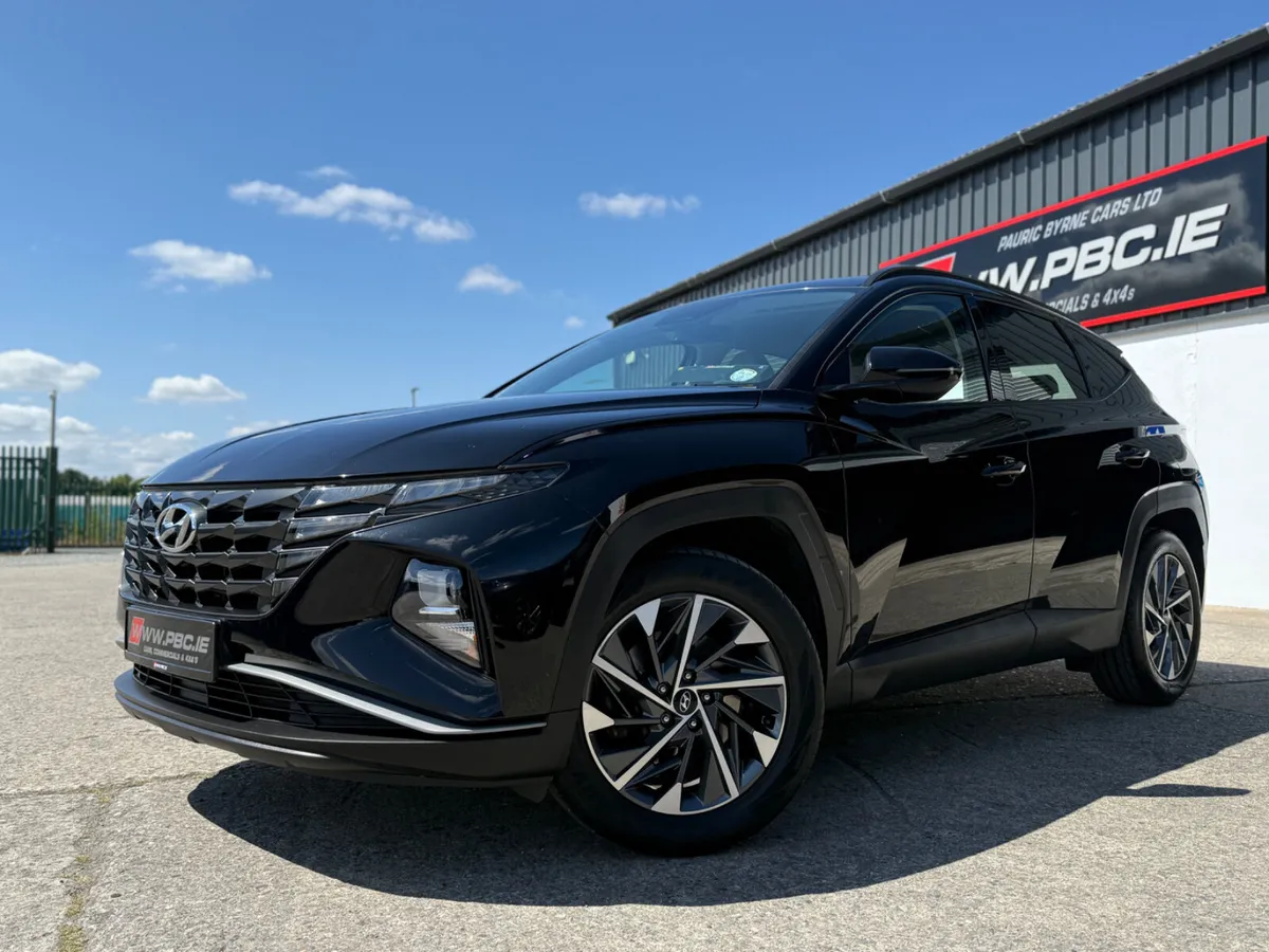 Hyundai Tucson Executive  2022 - Image 2