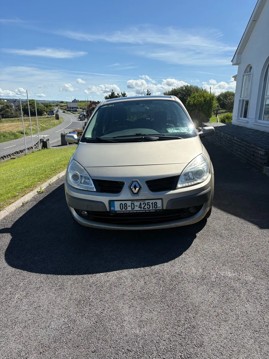 Renault Scenic 7 seats - Image 1
