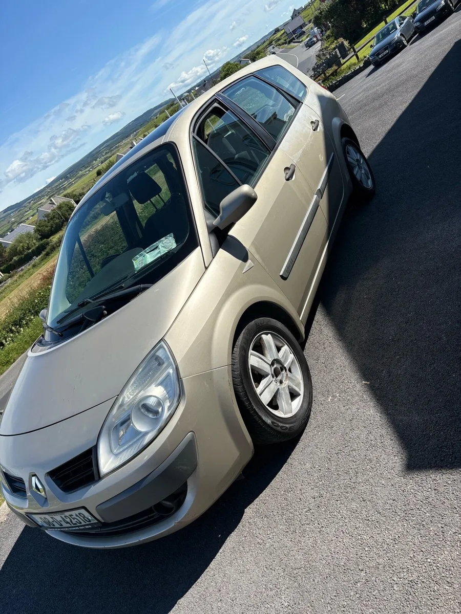 Renault Scenic 7 seats - Image 3