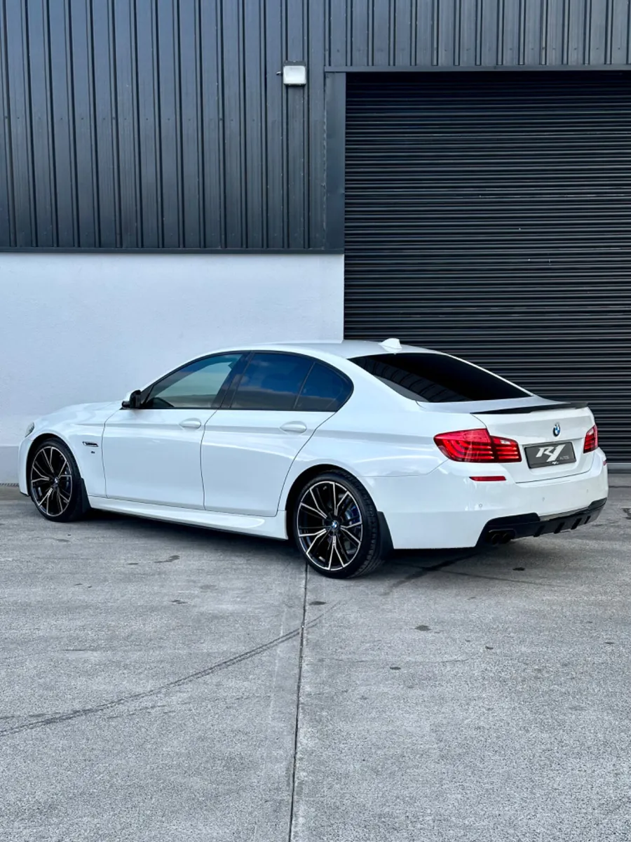 2016 BMW 520D MSPORT AUTO MPERFORMANCE - Image 4