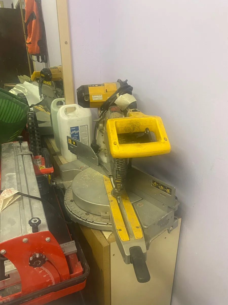 Dewalt Mitre Saw