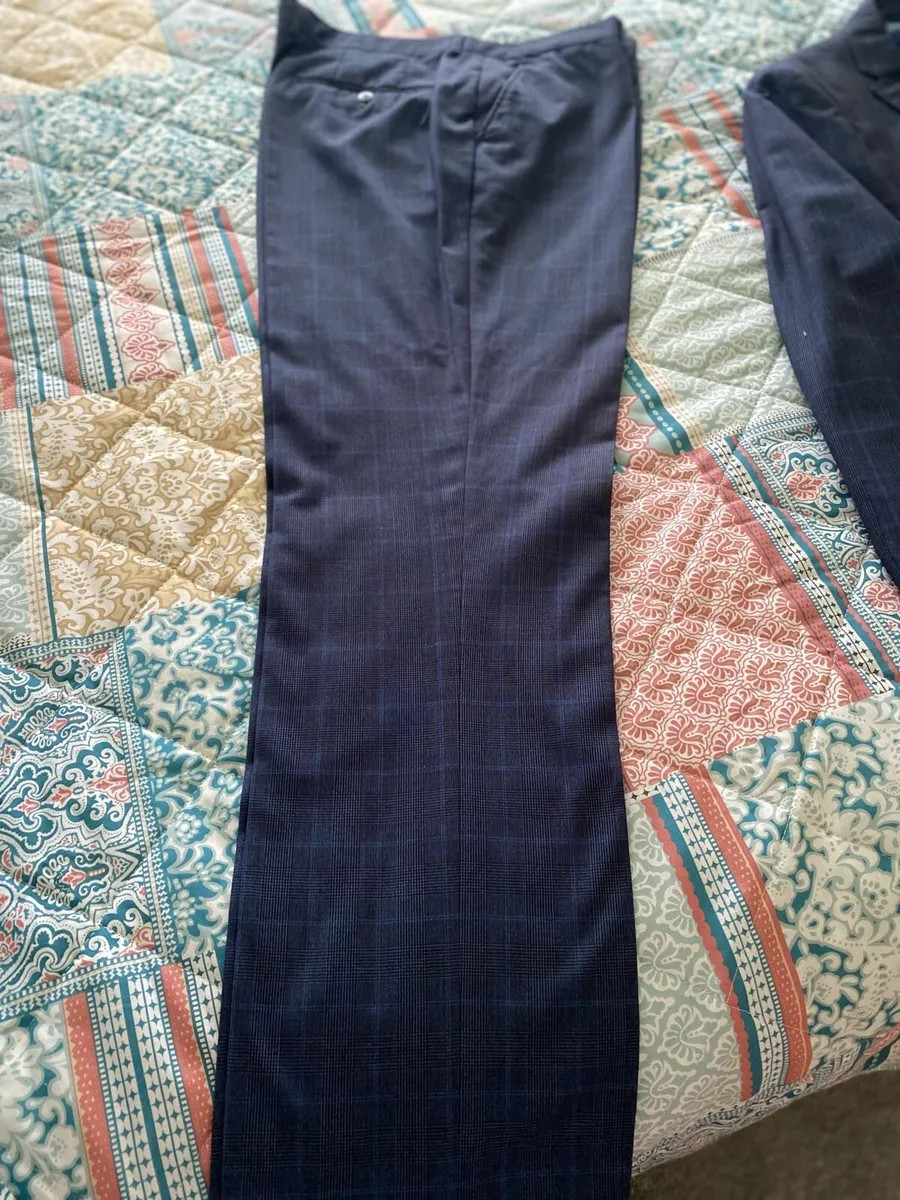 3 piece suit sz 36 regular - Image 4