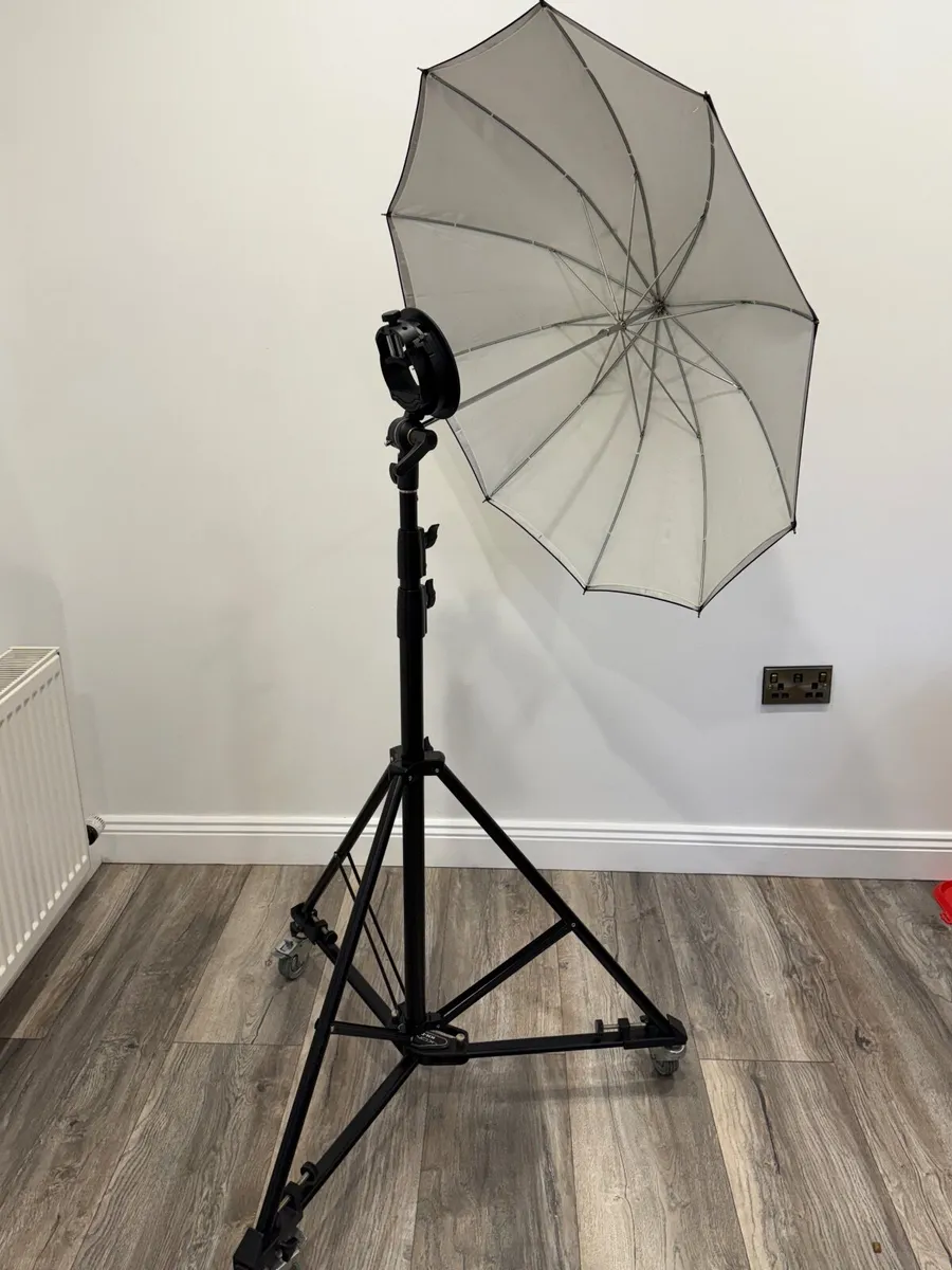 Godox Soft box and accessories - Image 2