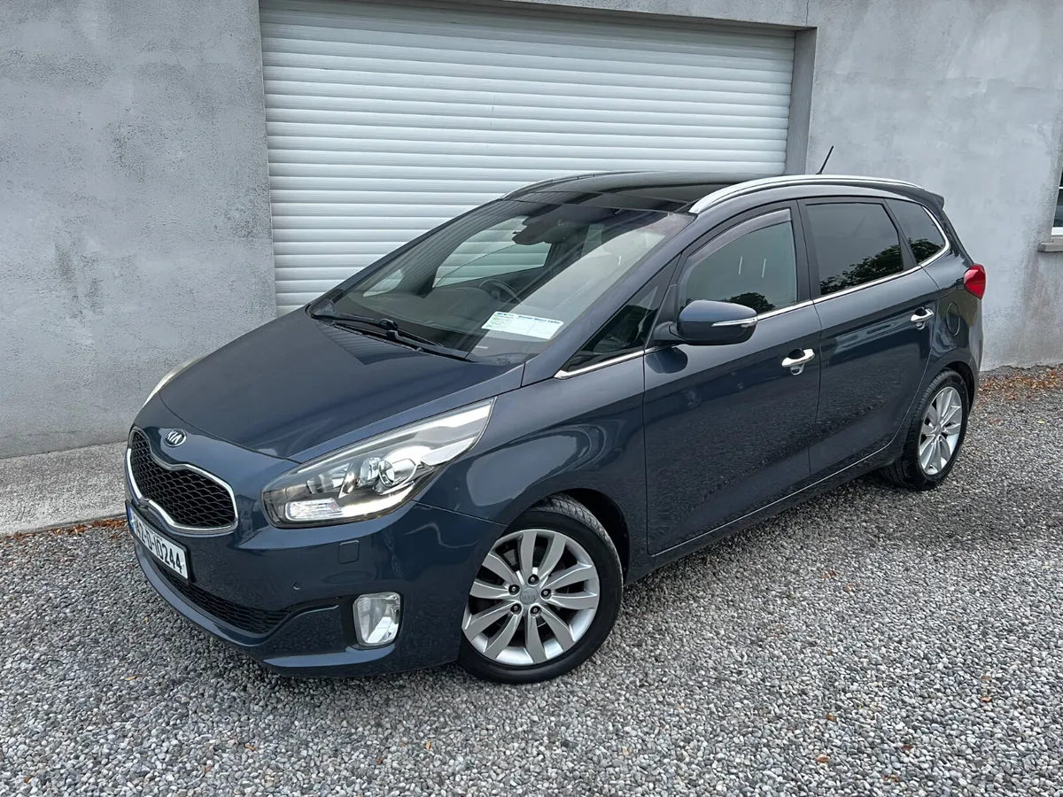 2014 Kia Carens 1.7 CRDI Platinum - 7 Seats - Image 2