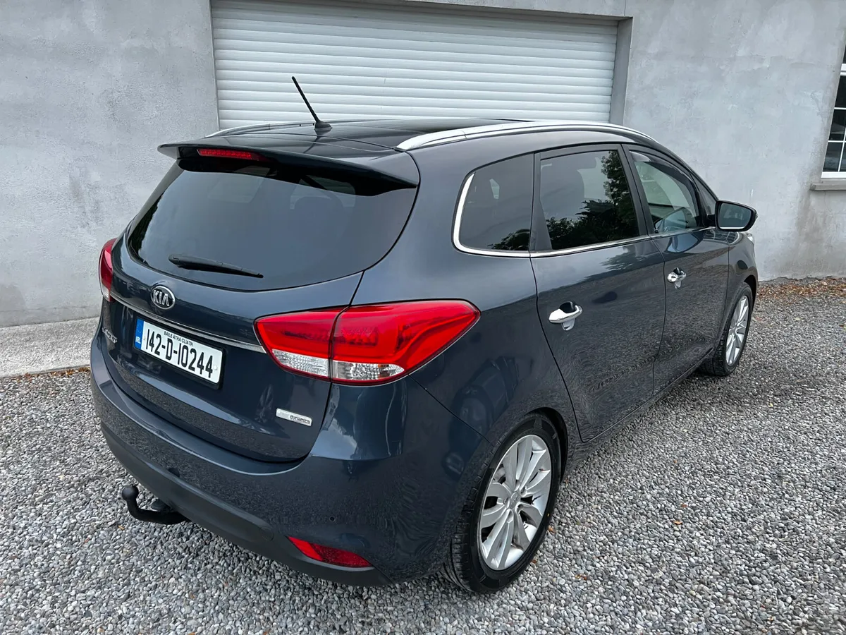 2014 Kia Carens 1.7 CRDI Platinum - 7 Seats - Image 4