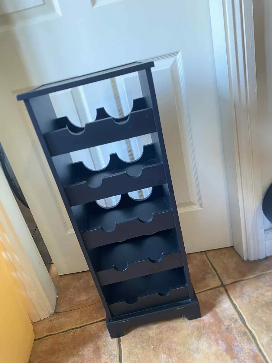 Wine rack - Image 1