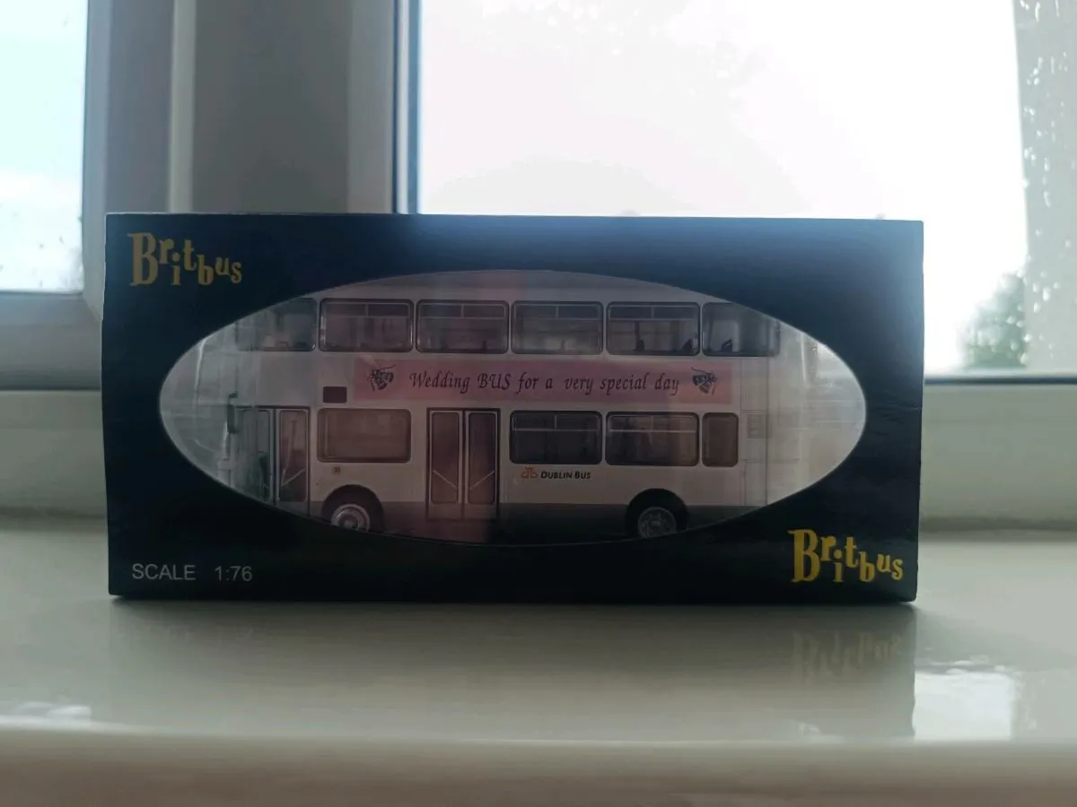 Dublin bus wedding bus - Image 2