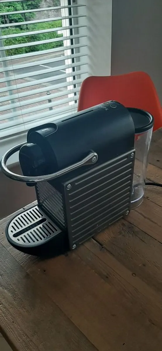 Nespresso Coffee Maker - Image 4